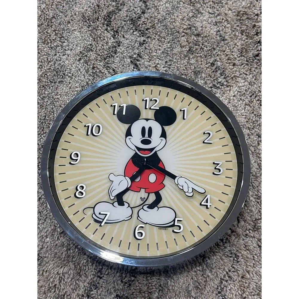 Amazon Echo Wall Clock Disney Mickey Mouse Edition